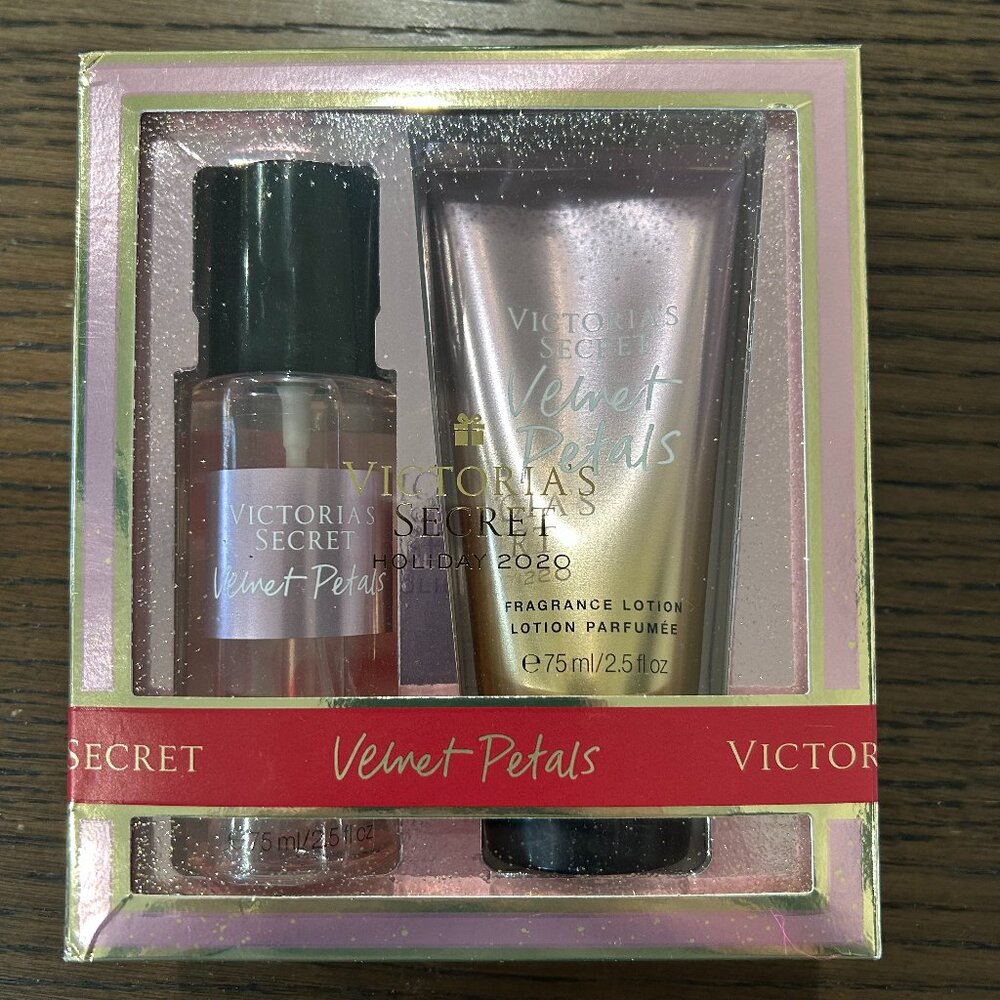New Victoria's Secret VELVET PETALS Fragrance Set 2.5 oz Body Mist&2.5 oz Lotion